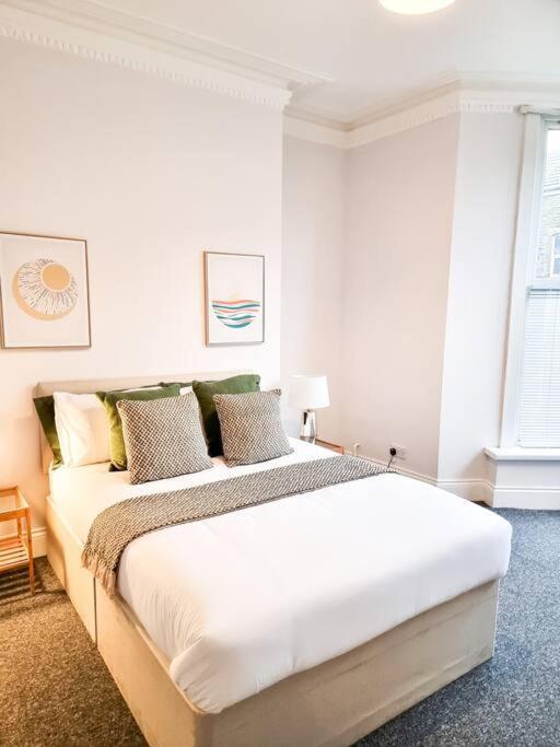 Ferienwohnung Gorgeous Newly Renovated 2 Double Bed Flat Swansea Exterior foto
