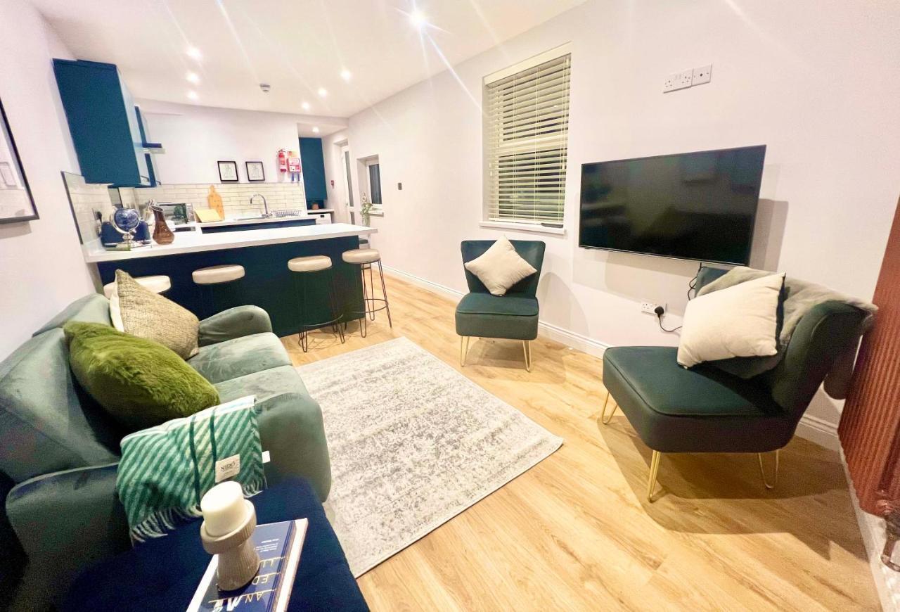 Ferienwohnung Gorgeous Newly Renovated 2 Double Bed Flat Swansea Exterior foto