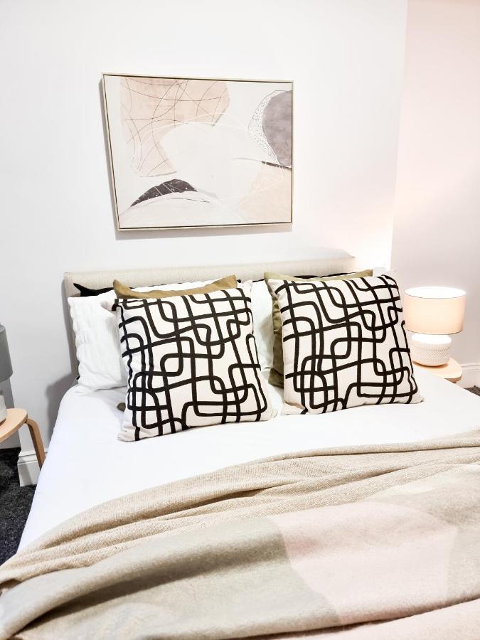 Ferienwohnung Gorgeous Newly Renovated 2 Double Bed Flat Swansea Exterior foto